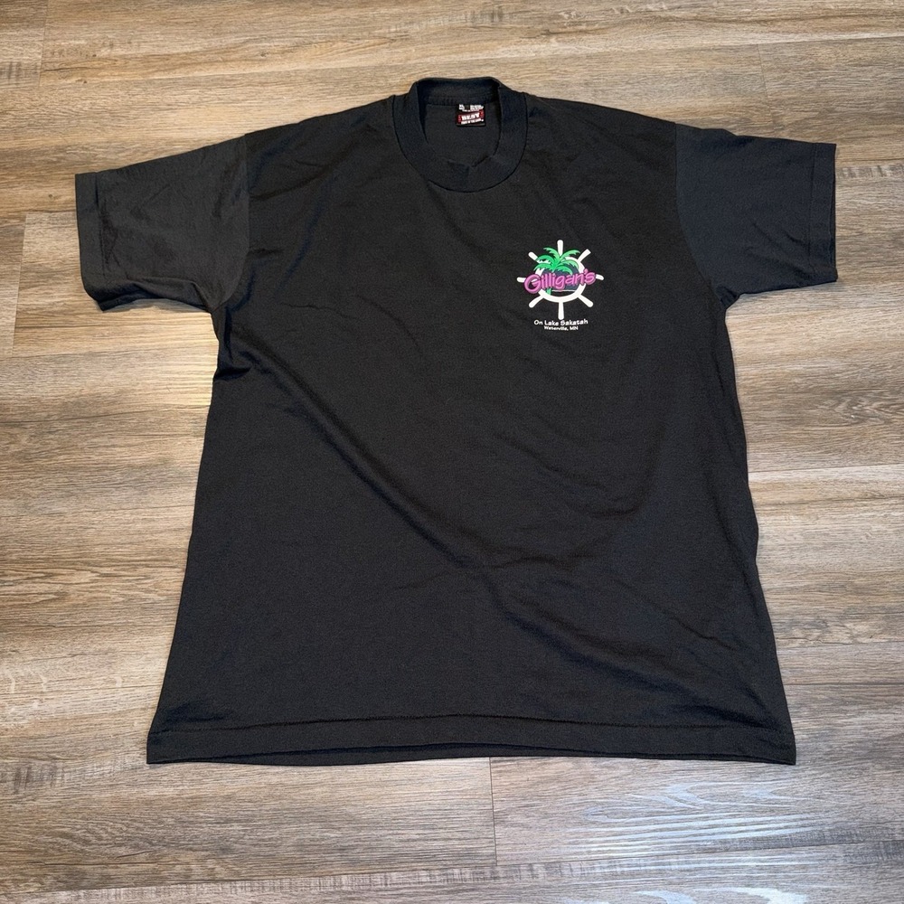 VTG Fruit Of The Loom BEST Shirt Unisex XL Gilligans on Lake Sakatah Graphic USA